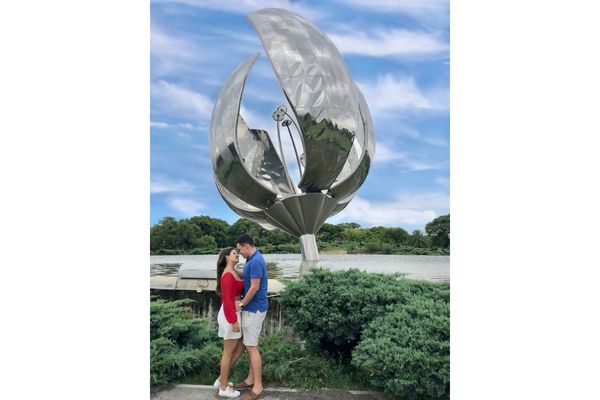 Buenos_Aires_Floralis_Generica